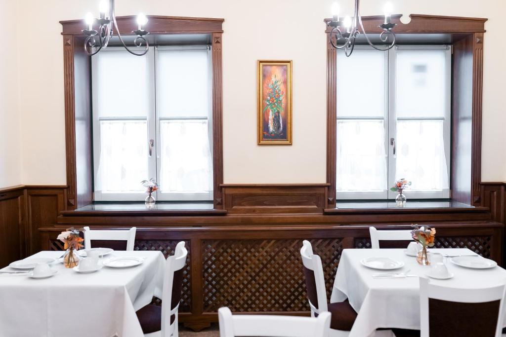 Restaurace v ubytování Rosen Villa Sibiu