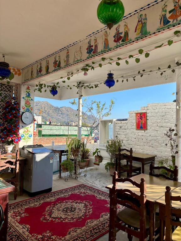 Fotografie z fotogalerie ubytování Hotel White House - A Family Homestay v destinaci Puškar