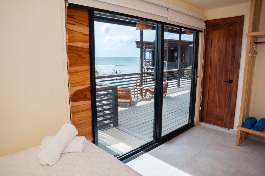 Nespecifikovaný výhled na moře nebo výhled na moře při pohledu z hotelu