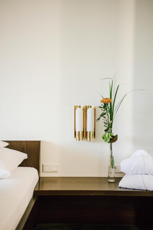 Postel nebo postele na pokoji v ubytování Hotel Montjola Nova