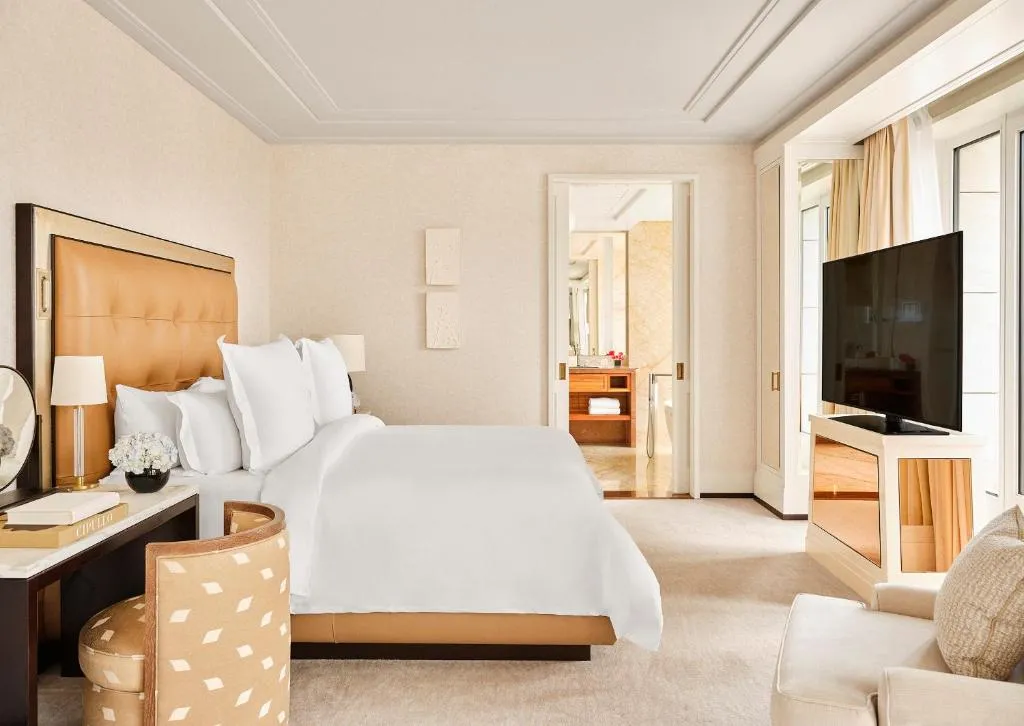 Penthouse Suite King with Terraces