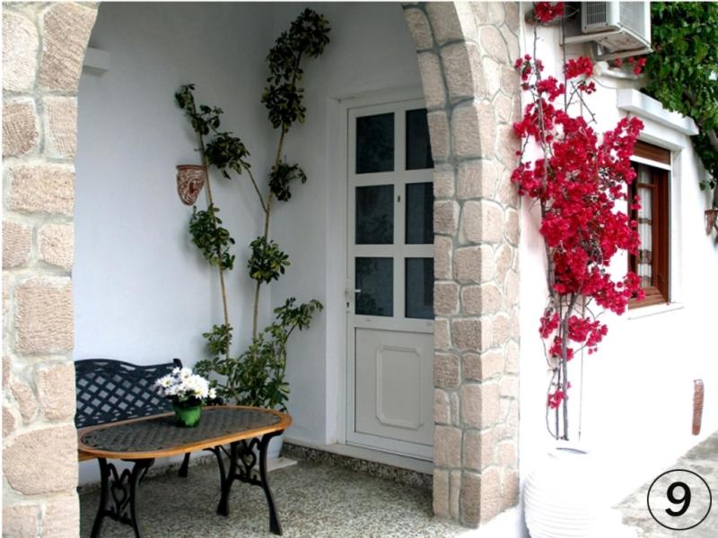 Fotografie z fotogalerie ubytování Arethousa v destinaci Plaka Milou