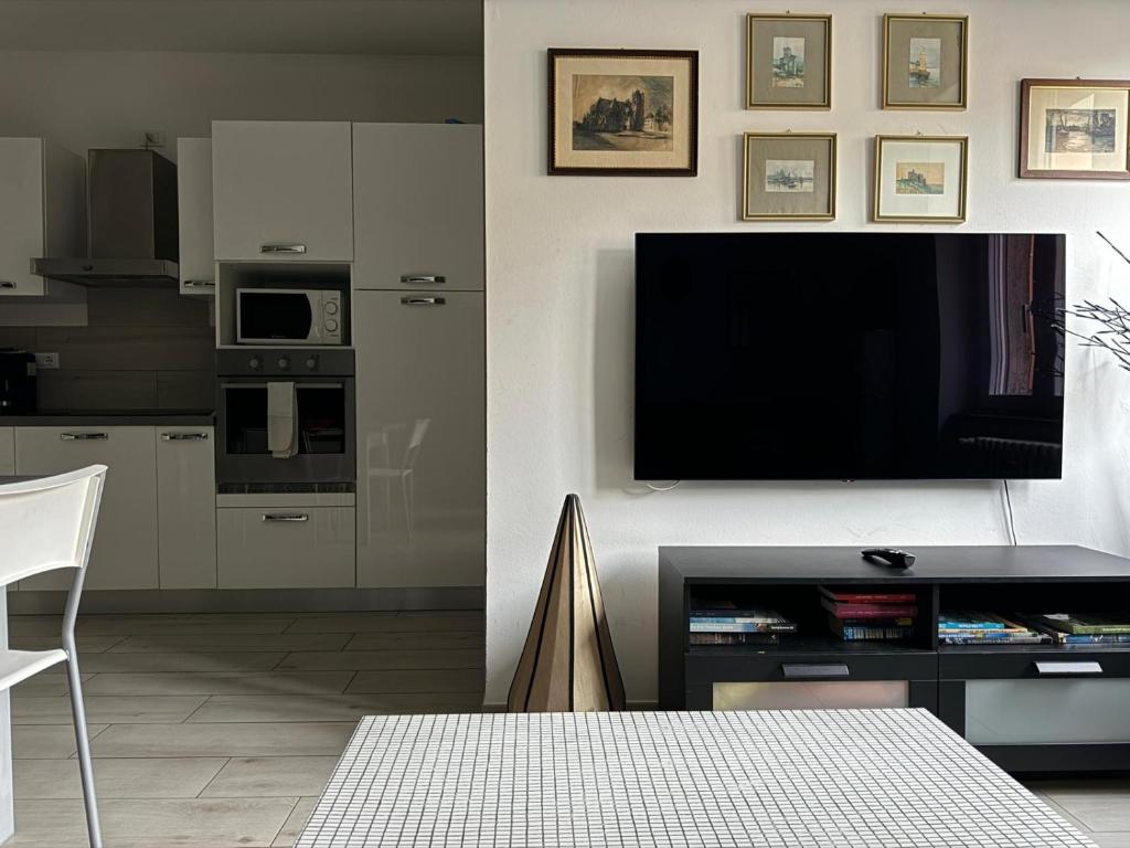 The Lighthouse - Central Apartment Aosta - 1