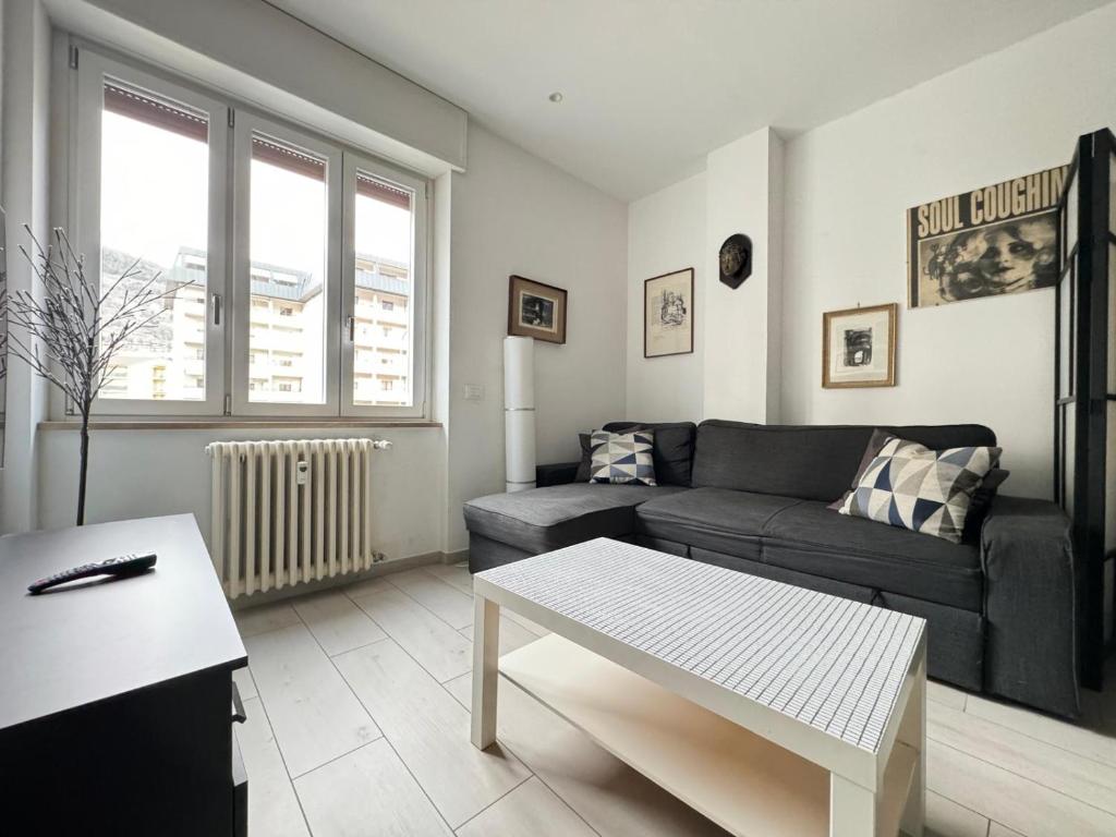The Lighthouse - Central Apartment Aosta