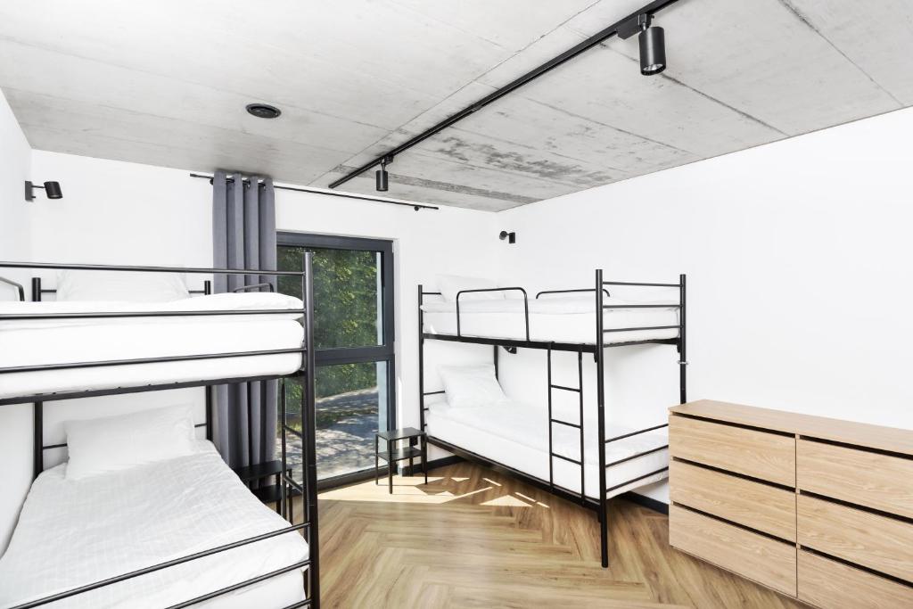 Hostel Sienkiewiczówka - 6-Bed Mixed Dormitory Room