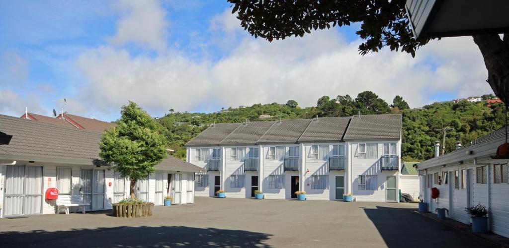 Midway Pacifica Lodge - Resim 14