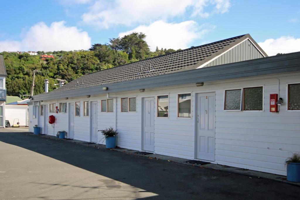 Midway Pacifica Lodge - Resim 16