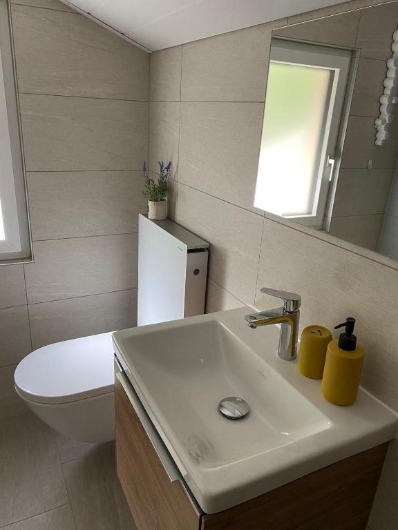 Koupelna v ubytování Ferienwohnung in Mörel