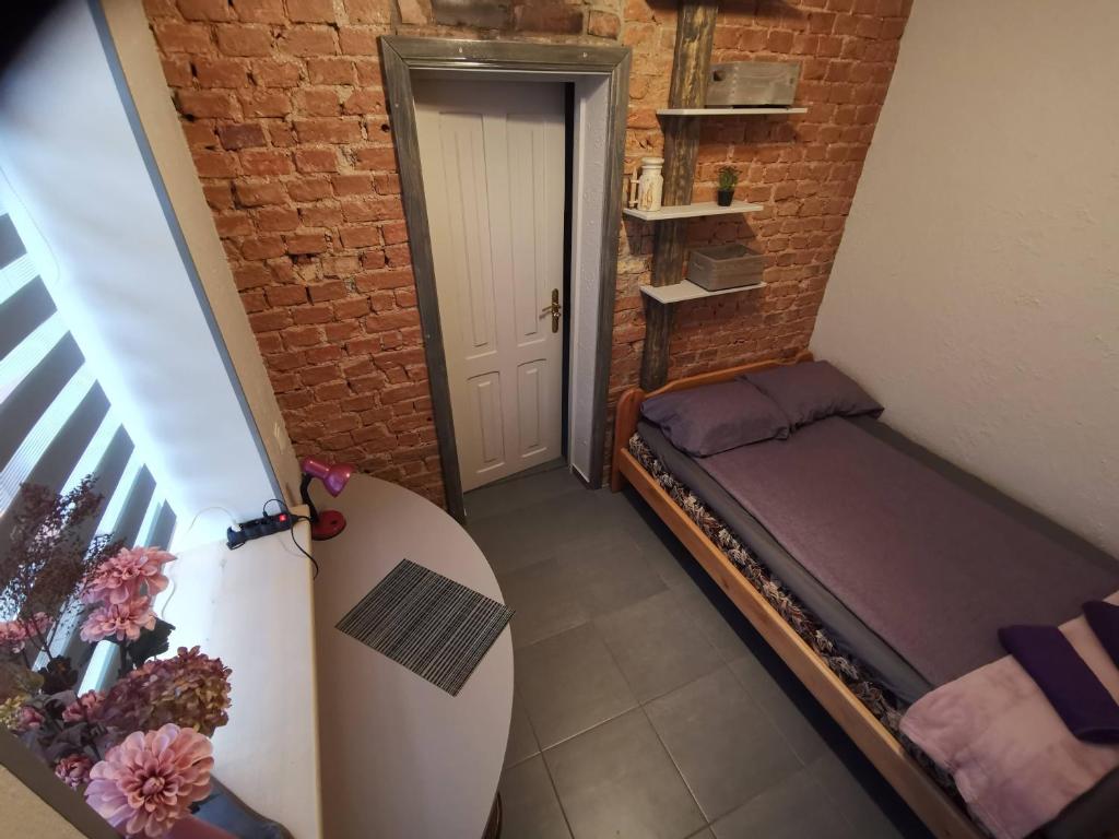 Postel nebo postele na pokoji v ubytování Alejas KAMBARI