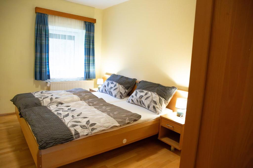 Postel nebo postele na pokoji v ubytování Johann3
