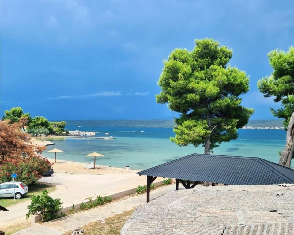 Φυσικό τοπίο κοντά σε αυτή η παραθεριστική κατοικία