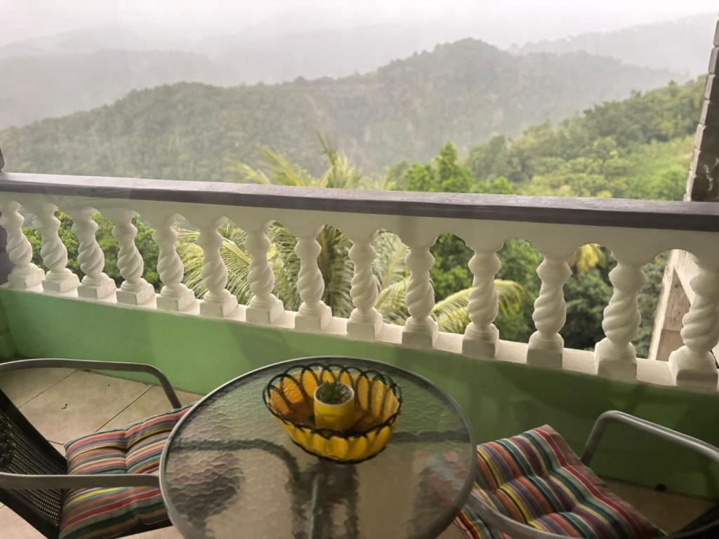 Nespecifikovaný výhled na hory nebo výhled na hory při pohledu z bed and breakfast