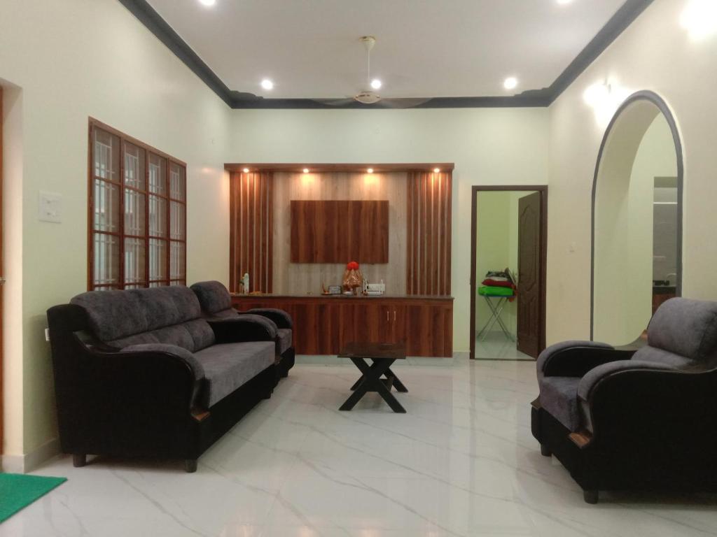 Posezení v ubytování Chandru Residency