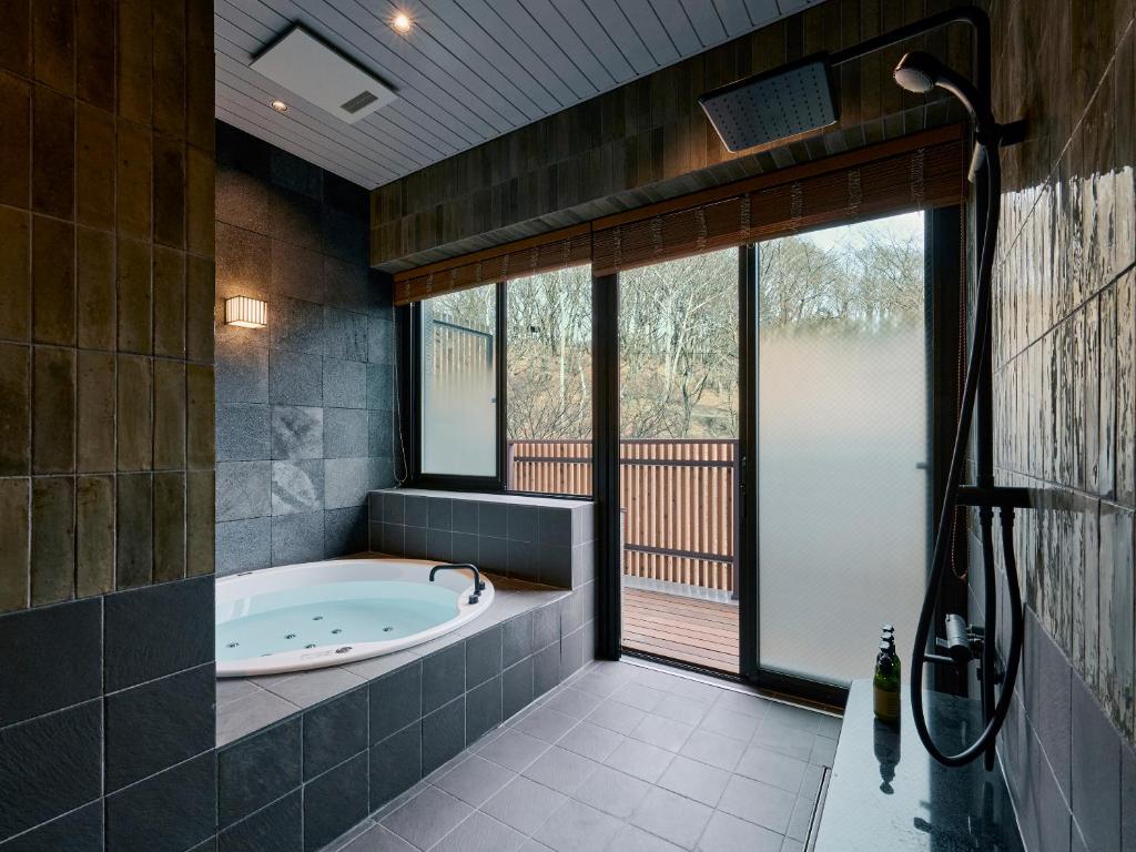 Fotografie z fotogalerie ubytování Glamdy style hotel suite 山ノ麓 v destinaci Karuizawa