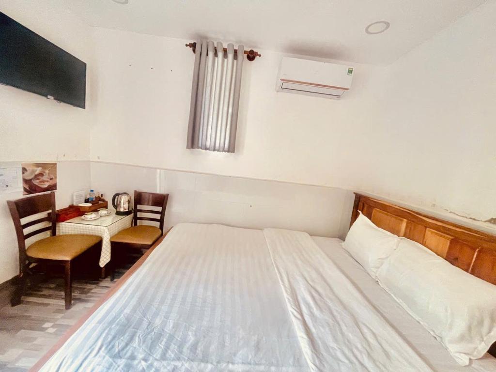 Hoang Phuc resort - Economy Double Room