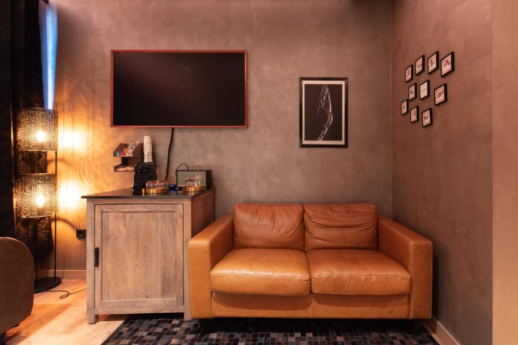 LOVE ROOM - Luxembourg - Resim 6