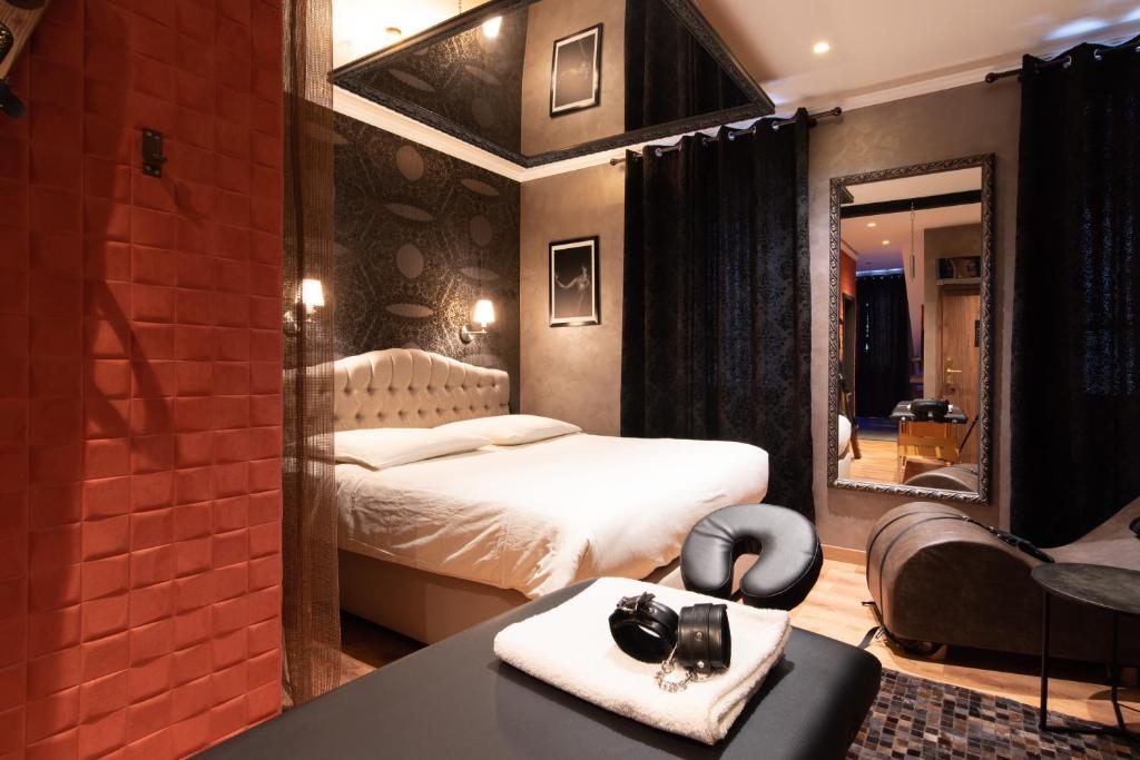 LOVE ROOM - Luxembourg - Resim 1