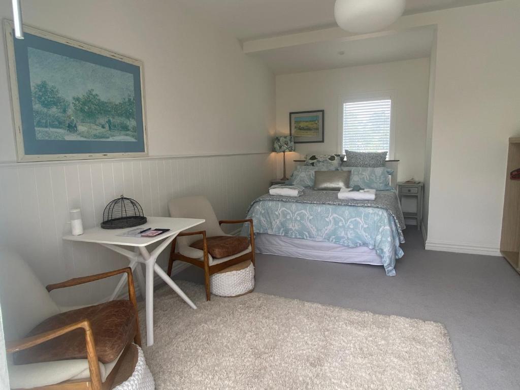 Postel nebo postele na pokoji v ubytování Chambre Damis