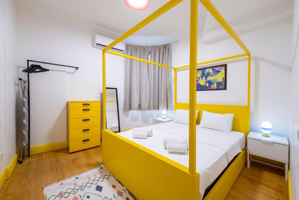 Postel nebo postele na pokoji v ubytování Mayer Taksim Apartments