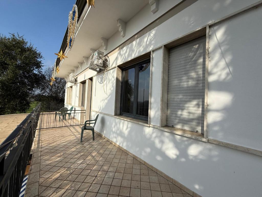A balcony or terrace at La Gritta srl