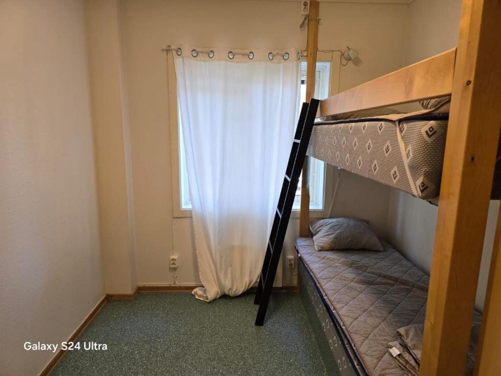 Postel nebo postele na pokoji v ubytování Varamon Vandrarhem