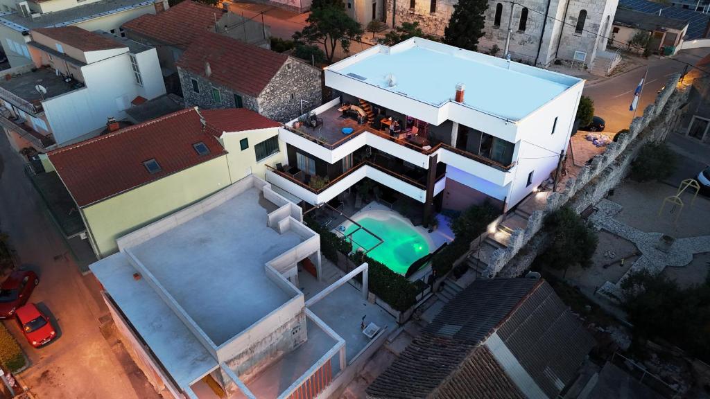 Das Gebäude in dem sich die Ferienwohnung befindet