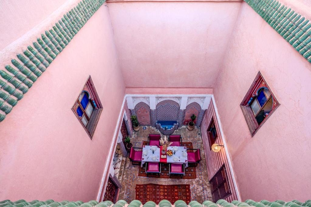 Posezení v ubytování Riad Le Graff Pink