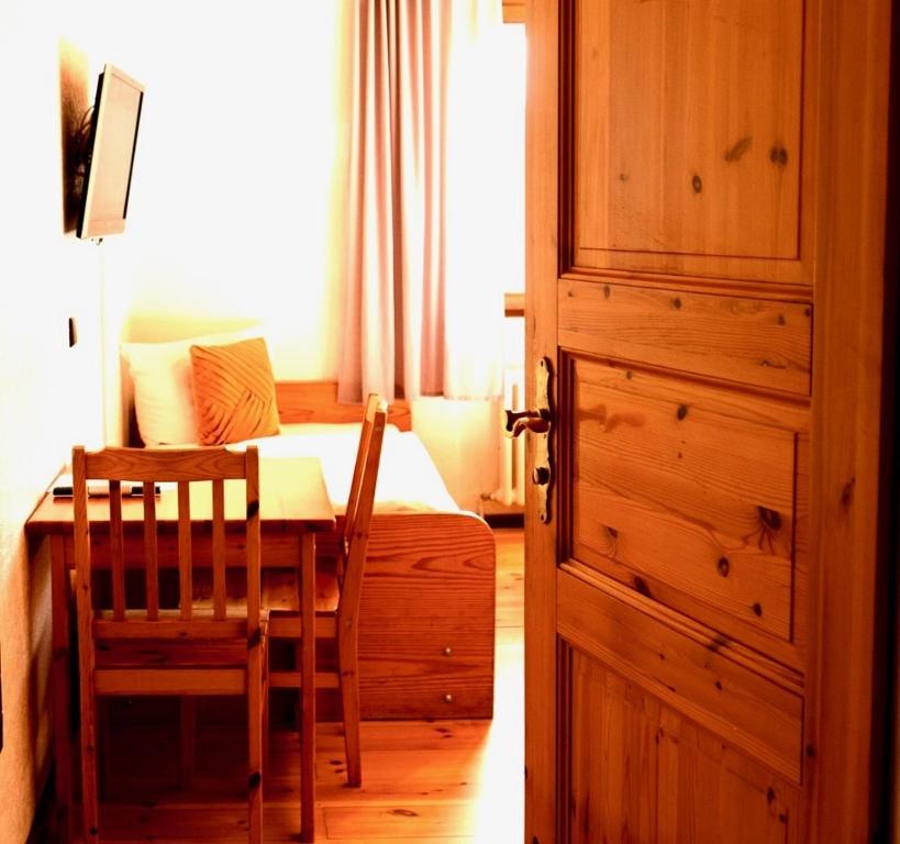 TV a/nebo společenská místnost v ubytování Hotel Nest
