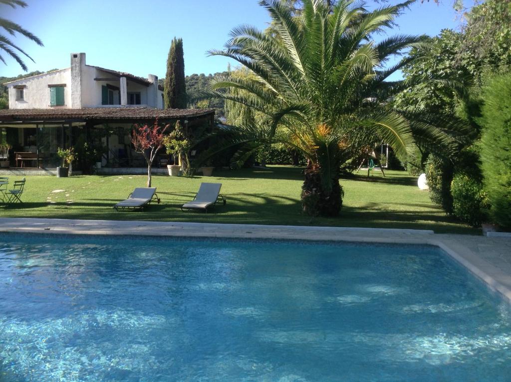 Photo de la galerie de l'établissement le Clos de saint Paul, à La Colle-sur-Loup