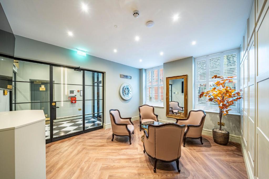 St Marys Quarters - Resim 11