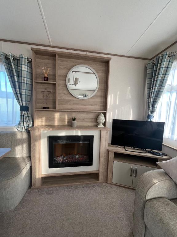 The Little Hide Knaresborough 5