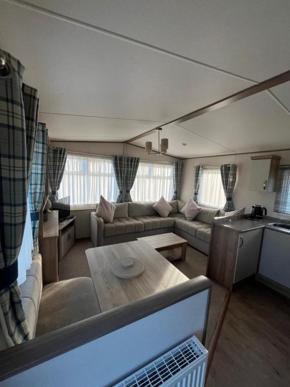 The Little Hide Knaresborough 7