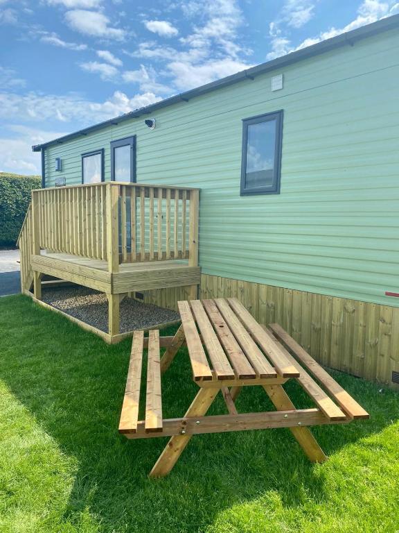 The Little Hide Knaresborough 2