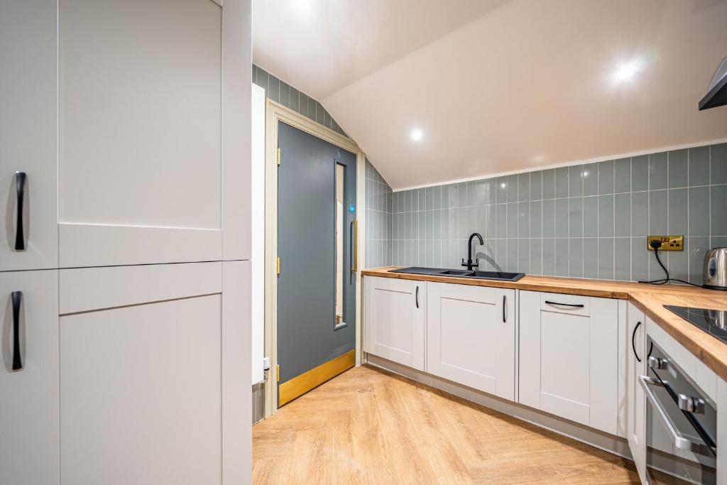 St Marys Quarters - Resim 38