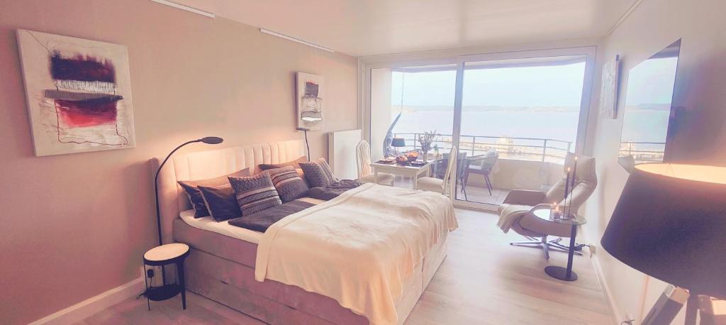 Μια τηλεόραση ή/και κέντρο ψυχαγωγίας στο Fjord Panorama App 224