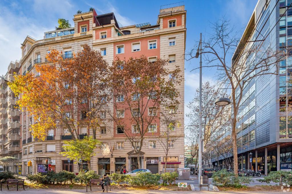 Casual Colours Barcelona - Resim 2