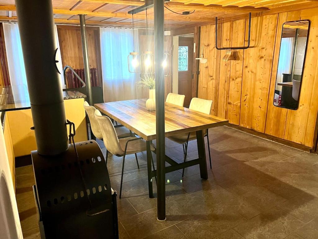 Fotografie z fotogalerie ubytování Maison Verdeau Ferien am Murtensee v destinaci Faoug