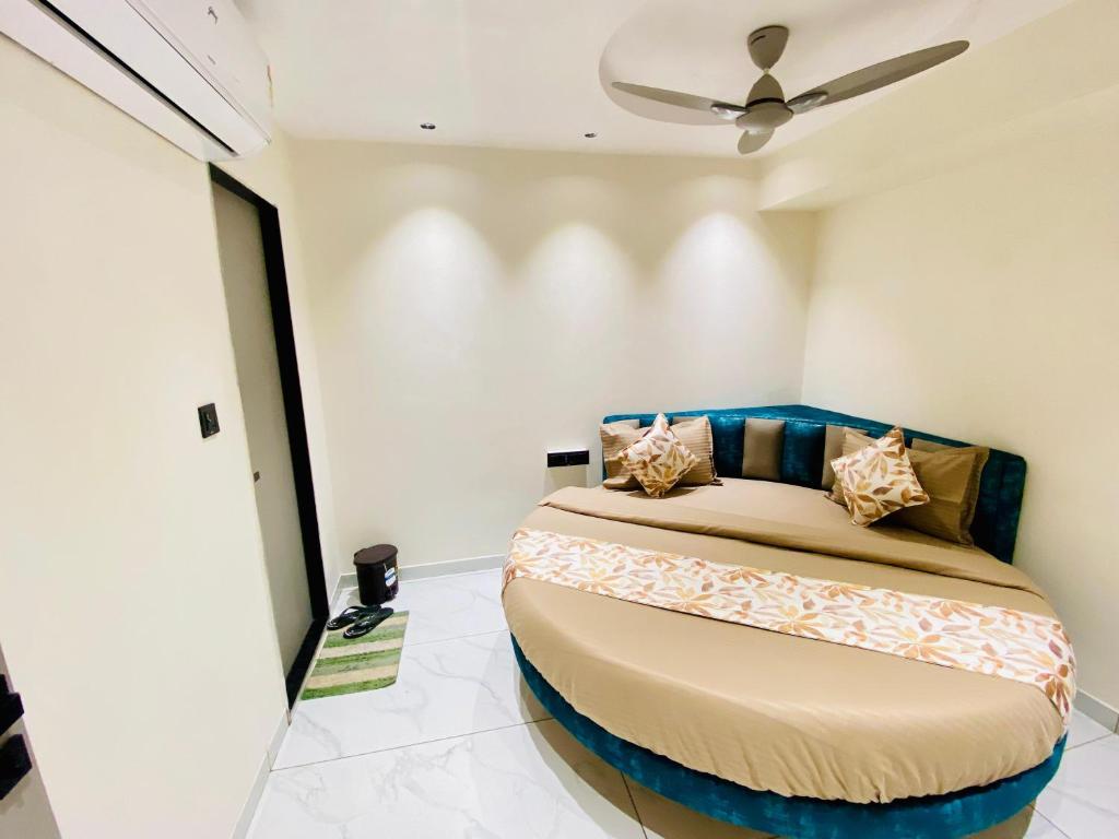 Postel nebo postele na pokoji v ubytování Hotel RV Residency