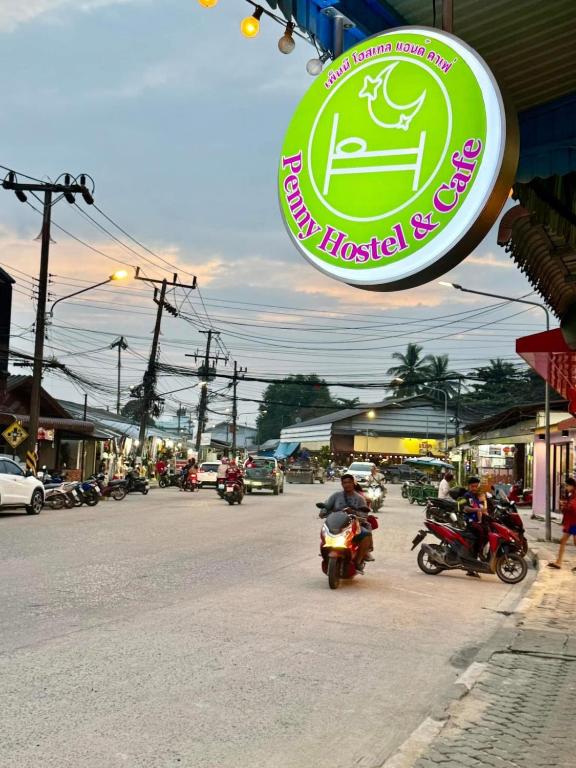 Penny Hostel & Cafe 2