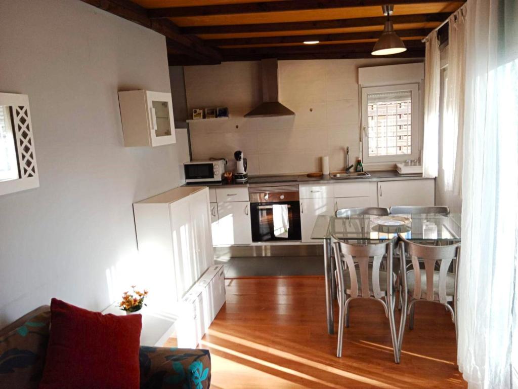 Η κουζίνα ή μικρή κουζίνα στο Vacansis Chalet 1 Vedat