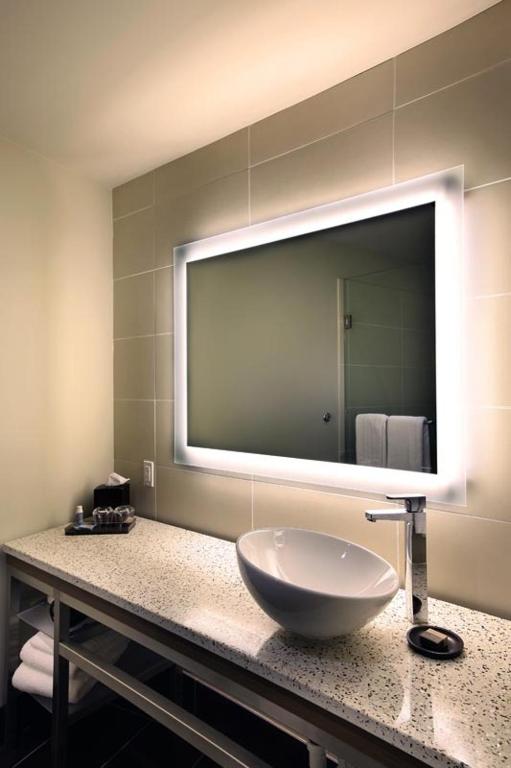 CityFlatsHotel - Grand Rapids, an Ascend Collection Hotel photo