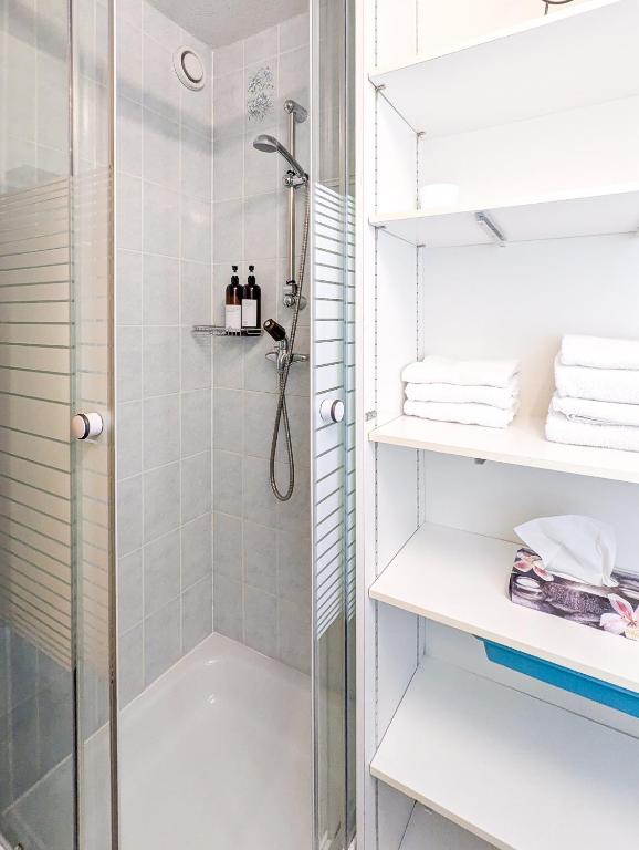 Center of Veysonnaz with a View ! - Resim 3