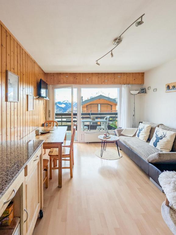 Center of Veysonnaz with a View ! - Resim 4