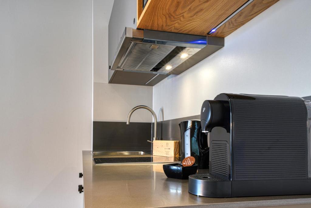 INA Boutique Hannover-Linden - Digital Access - Resim 21