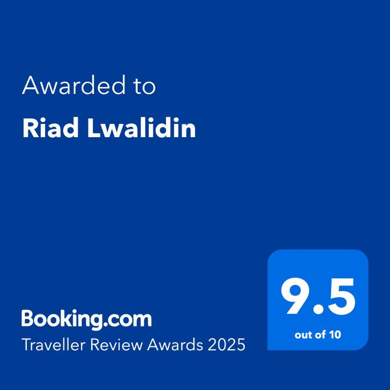 Certifikát, hodnocení, plakát nebo jiný dokument vystavený v ubytování Riad Lwalidin