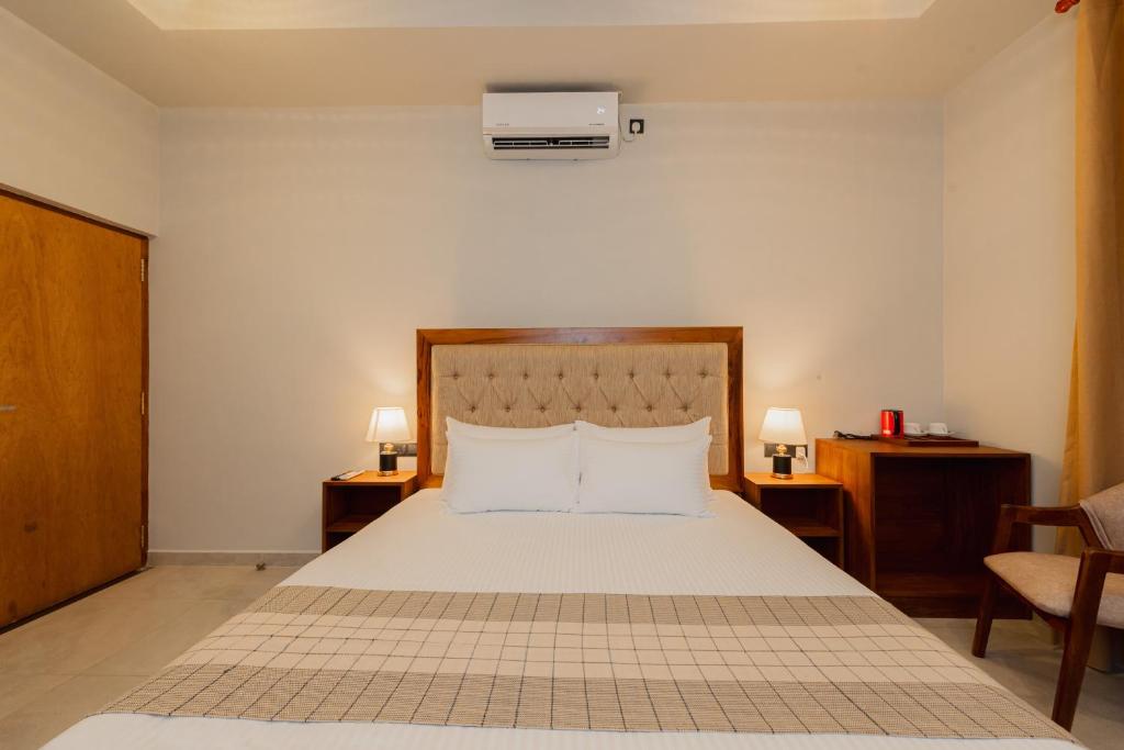 Ivory Resort Dikwella - 1