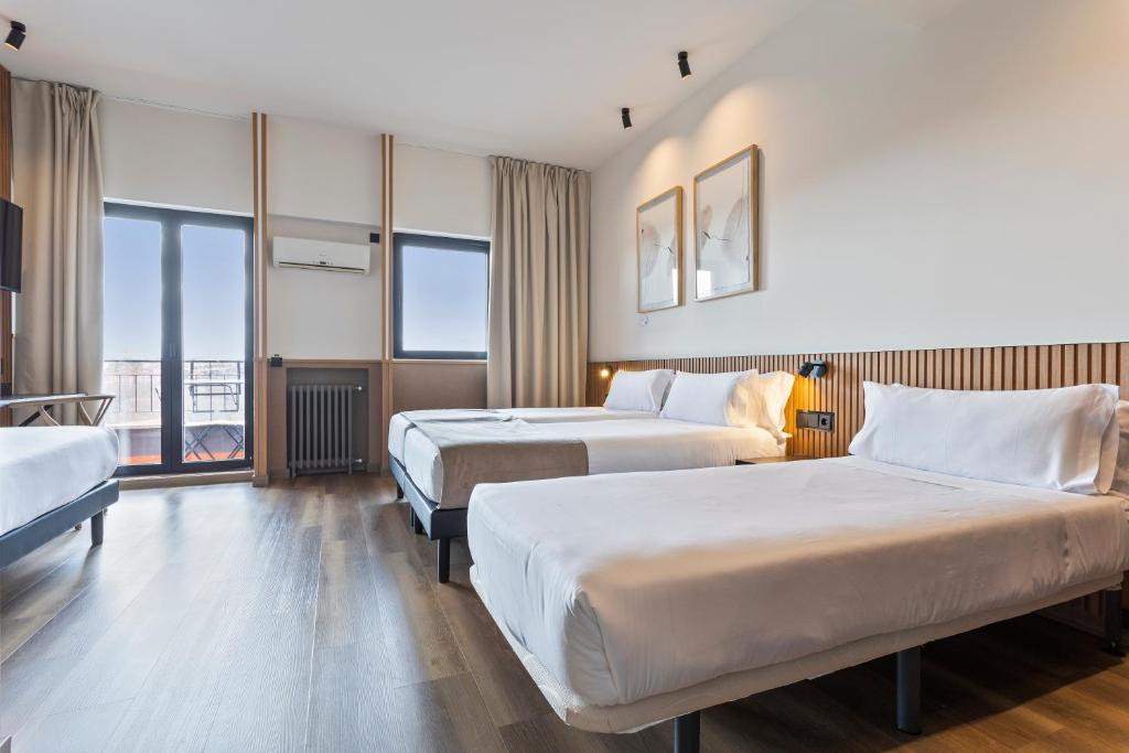 
Superior Quadruple Room
