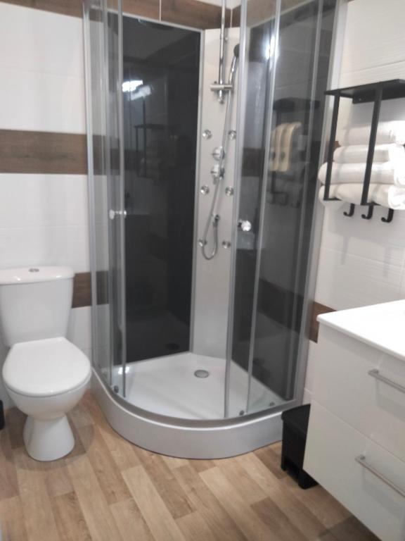 Route 137 - Double Room With Private Bathroom