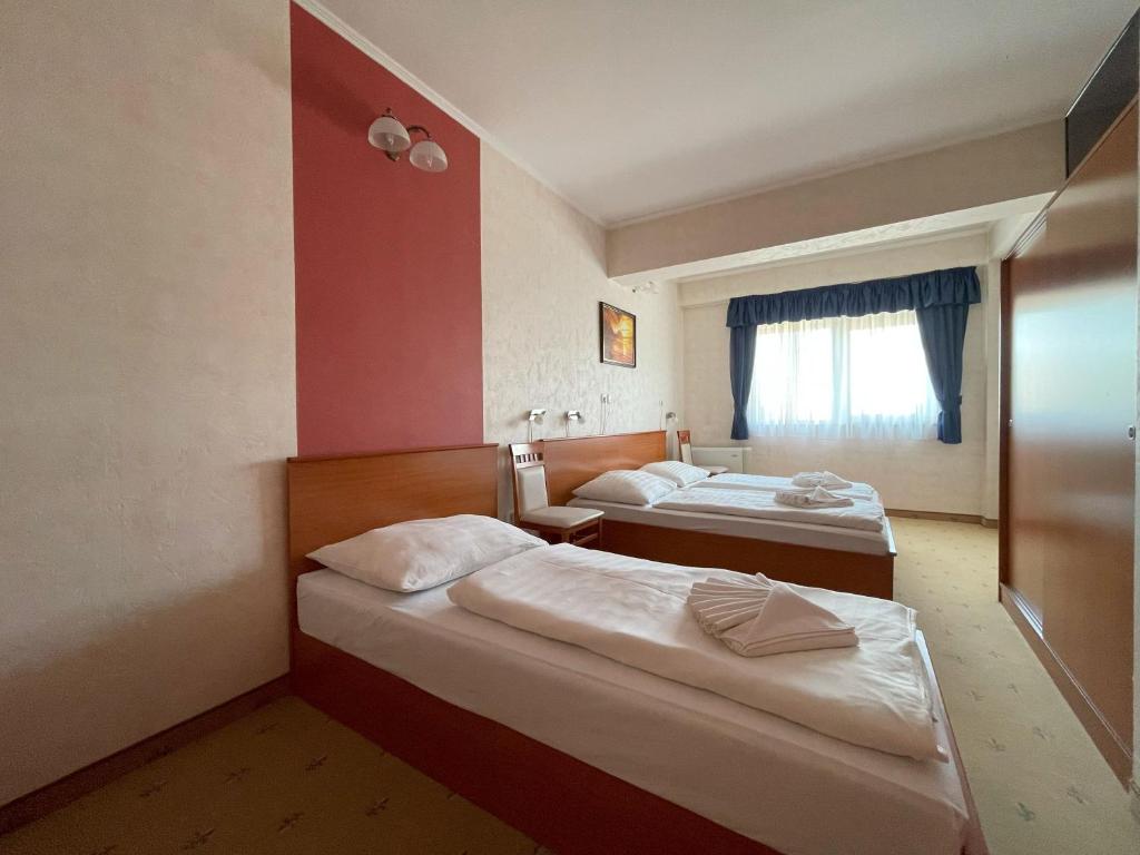König Hotel - Triple Room