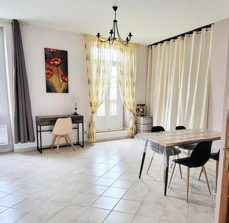 Gallery image of Le Bonaparte 2 in Pierrelatte
